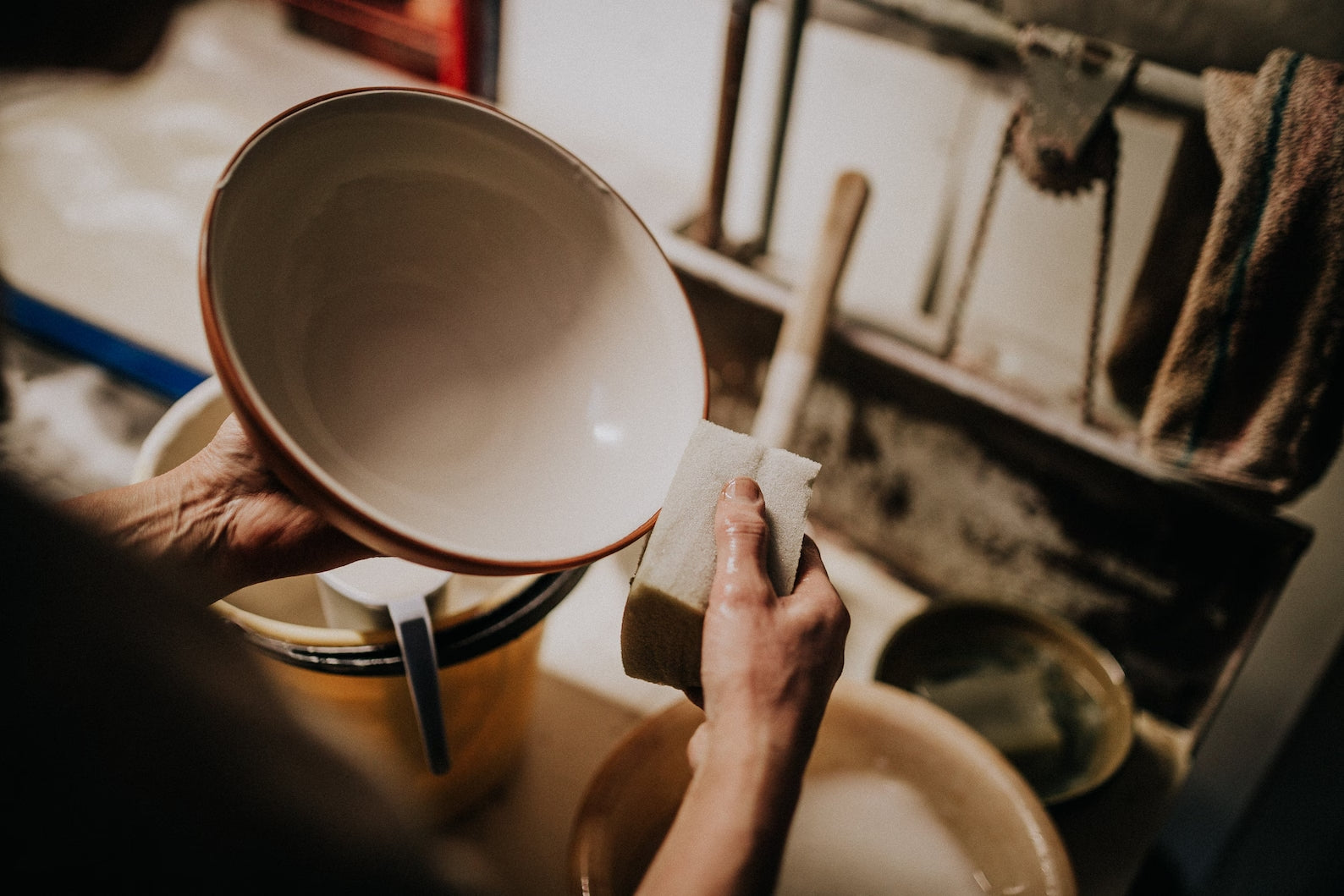 Handmade Medium Terracotta Ceramic Bowl – Ideal for Cereal, Breakfast & Soup